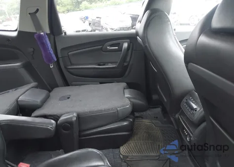 2010 Chevrolet Traverse Lt z USA, uszkodzony, nr VIN 1GNLVGED8AS141267